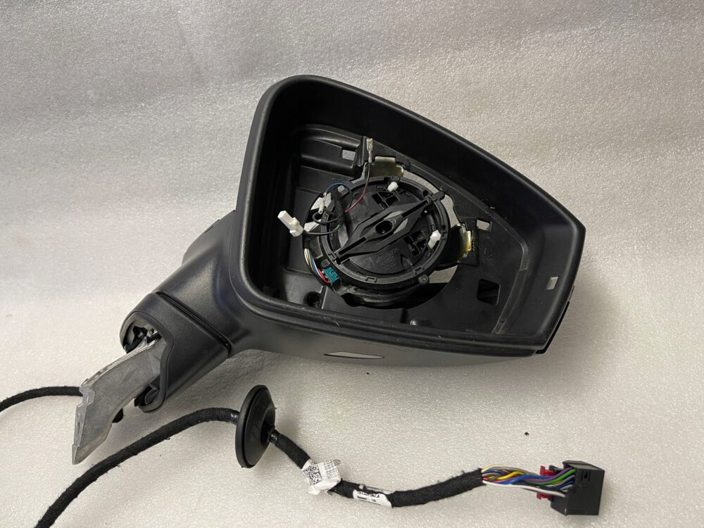 bc42ebe64812a5ba6bc95d625d71-1